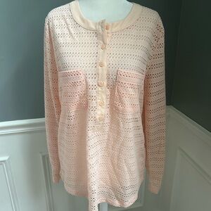 🆕 Ann Taylor peach eyelet long sleeve top Medium